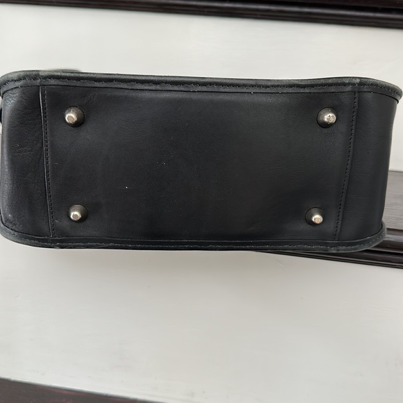 Vintage Coach Legacy Zip #9966 Black - Picture 10 of 14